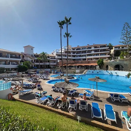 Albatros 406b Mit Wasserblick By Interhome