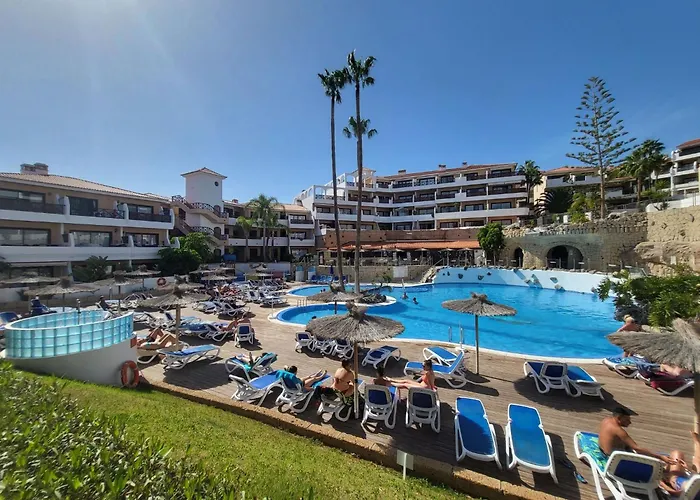 Albatros 406b Mit Wasserblick By Interhome